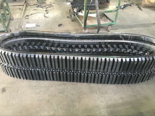 ZB450x86x56 الگوی مستقیم اسکید استیر بارگذاری کننده اندازه تنظیم شده از لاستیک