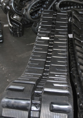 B450x86x55C الگوی C-Lug مدل Skid Steer Loader قطب لاستیکی لاستیکی