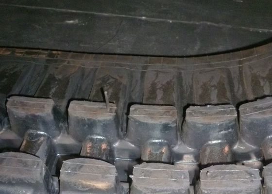 مسير لاستيکي براي کاماتسو PC75 PC75R2