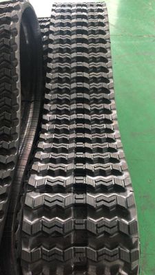 320x86x55/400x86x55/450x86x55 الگوی زیگ زگ اسکید استیر بارگیری قطب لاستیکی