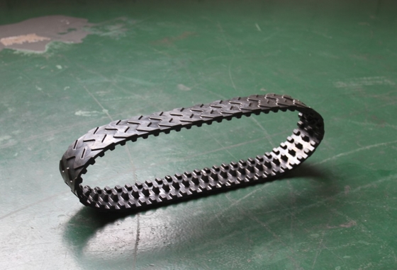 500x50.5x56/380x50.5x45/254x64x27 قطب های لاستیکی برای ماشین برفی