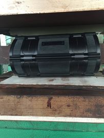 لاستیک راننده سیاه لاستیک 305 × 103.7 × 20 برای اسباب بازی برفی / لاستیکی با لغزنده فلزی